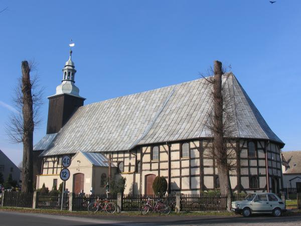 Pogorzeliska kościół drewniany
