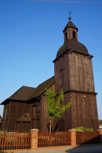 Bronikowo kościół drewniany